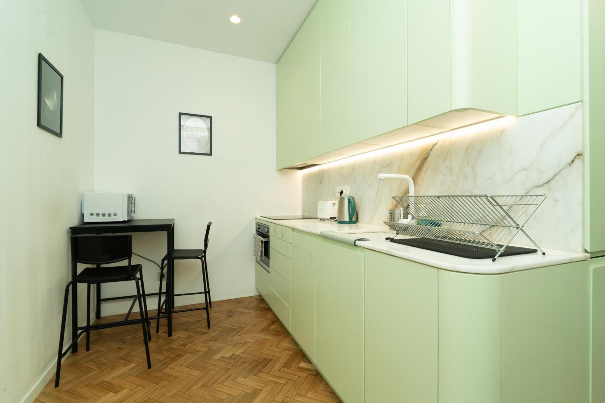 Gato Street, Private Rooms — Photos 3